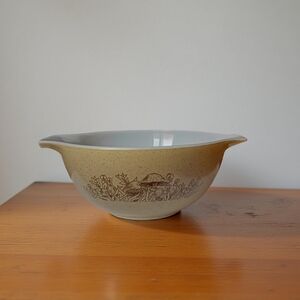 Pyrex VINTAGE Forest Fancies Mushrooms 🍄 442 Cinderella 1.5 L Corning NY USA